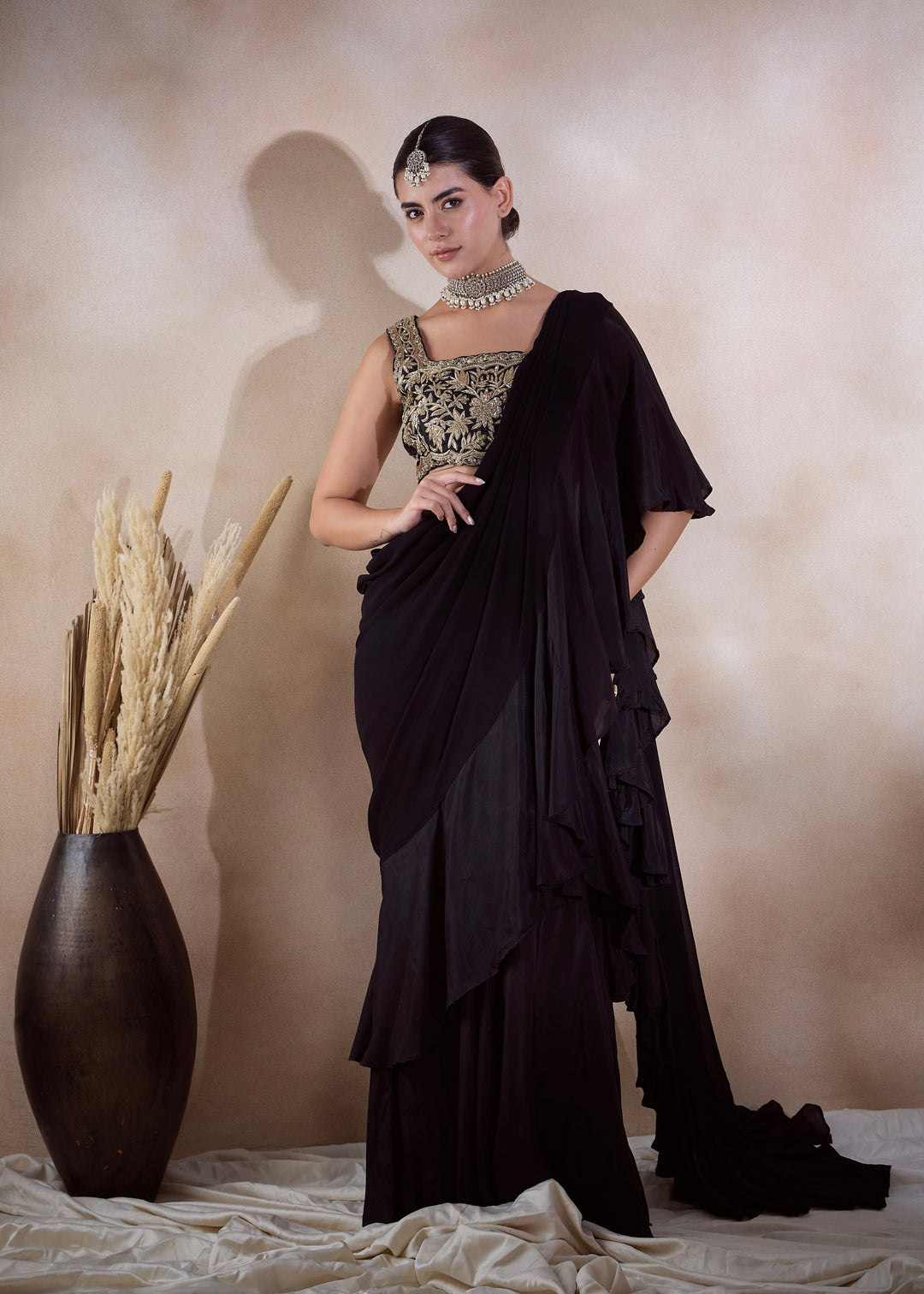 TINA KAKKAD IN MATHURA F SAREE SET