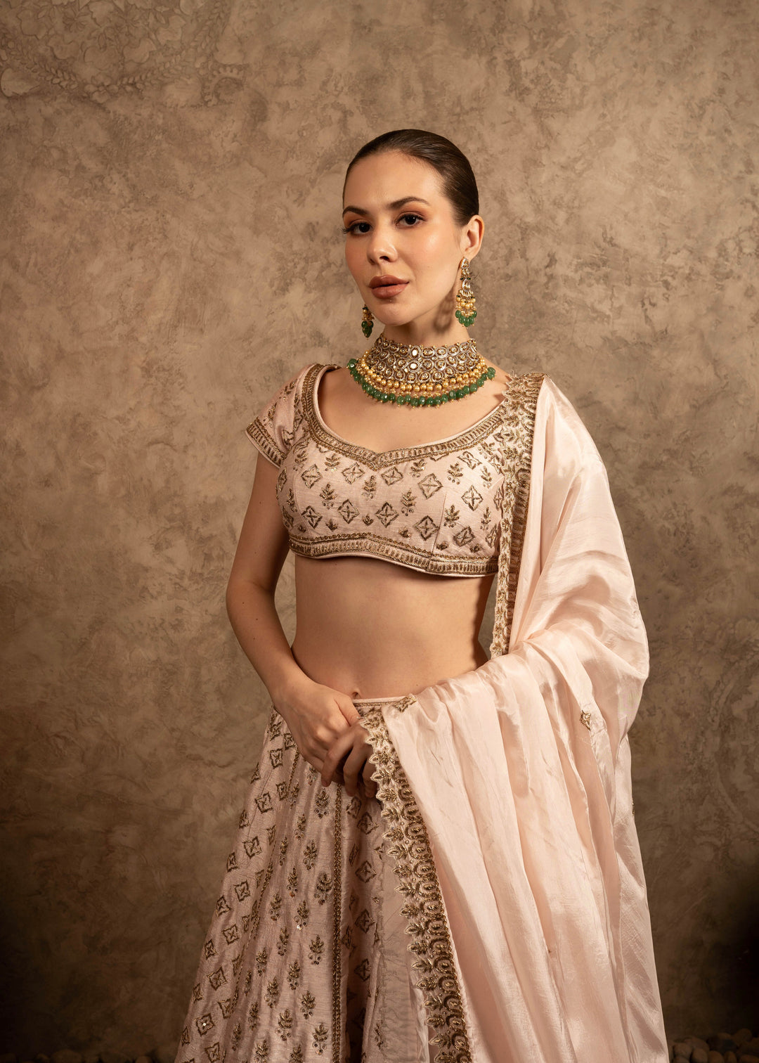 MATHURA M LEHENGA SET