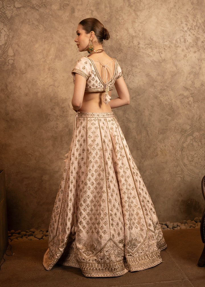 MATHURA M LEHENGA SET
