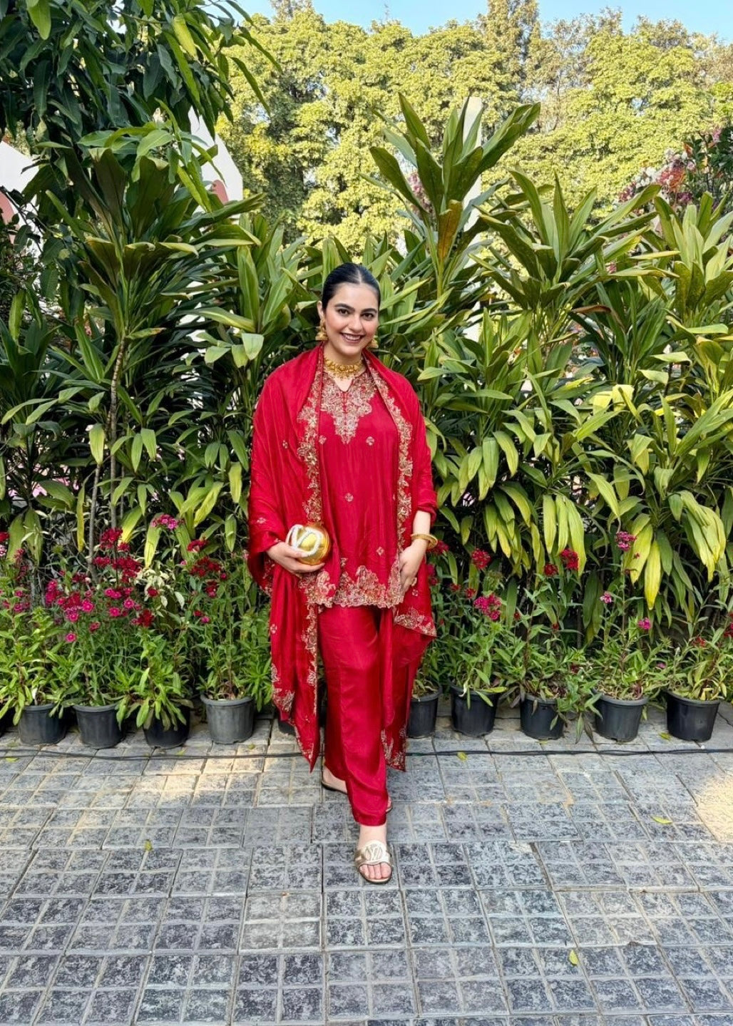 SIMAR WALIA IN VRINDAVAN MH KURTA SET