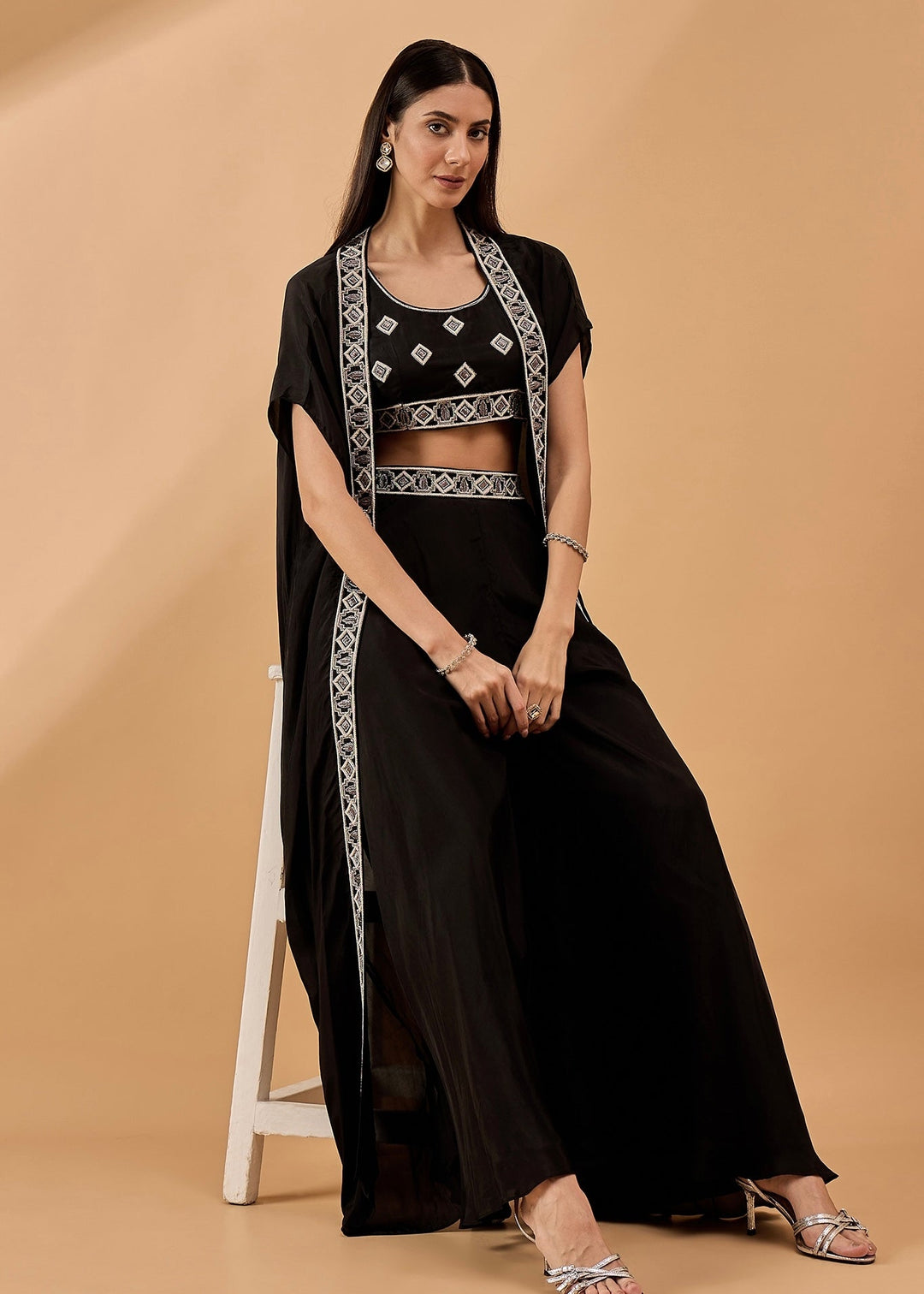 VRINDAVAN L CAPE SET